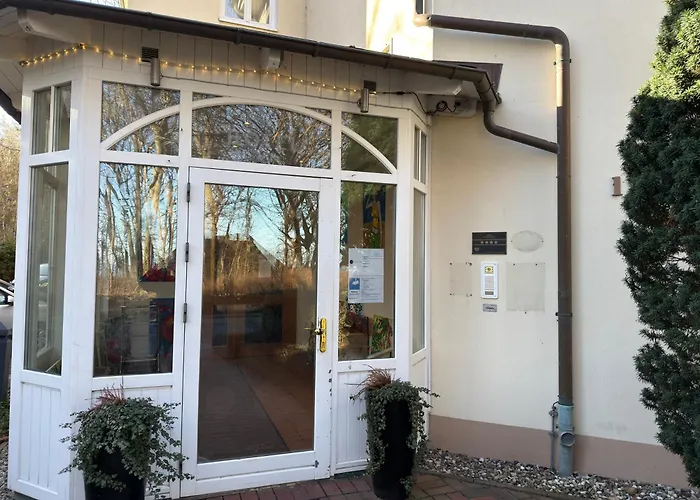 فندق Strandhotel Sonnenburg