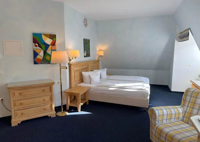 Strandhotel Sonnenburg فندق Ostseebad Kühlungsborn