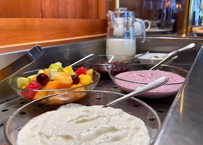 Hotel Strandhotel Sonnenburg 3*